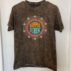 Hippie vibin acid wash Tshirt